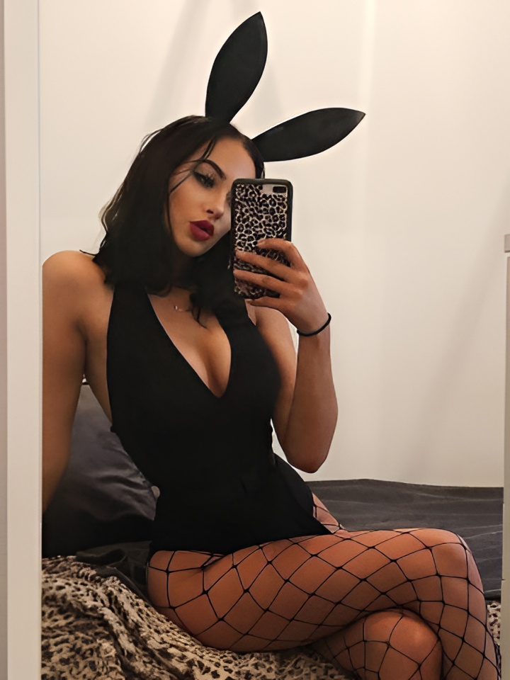 Эсмеральда привлекальеная девушка из Белой калитвы цена от 3000 руб