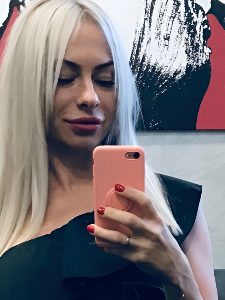 Гертруда привлекальеная девушка из Белой калитвы цена от 1500 руб