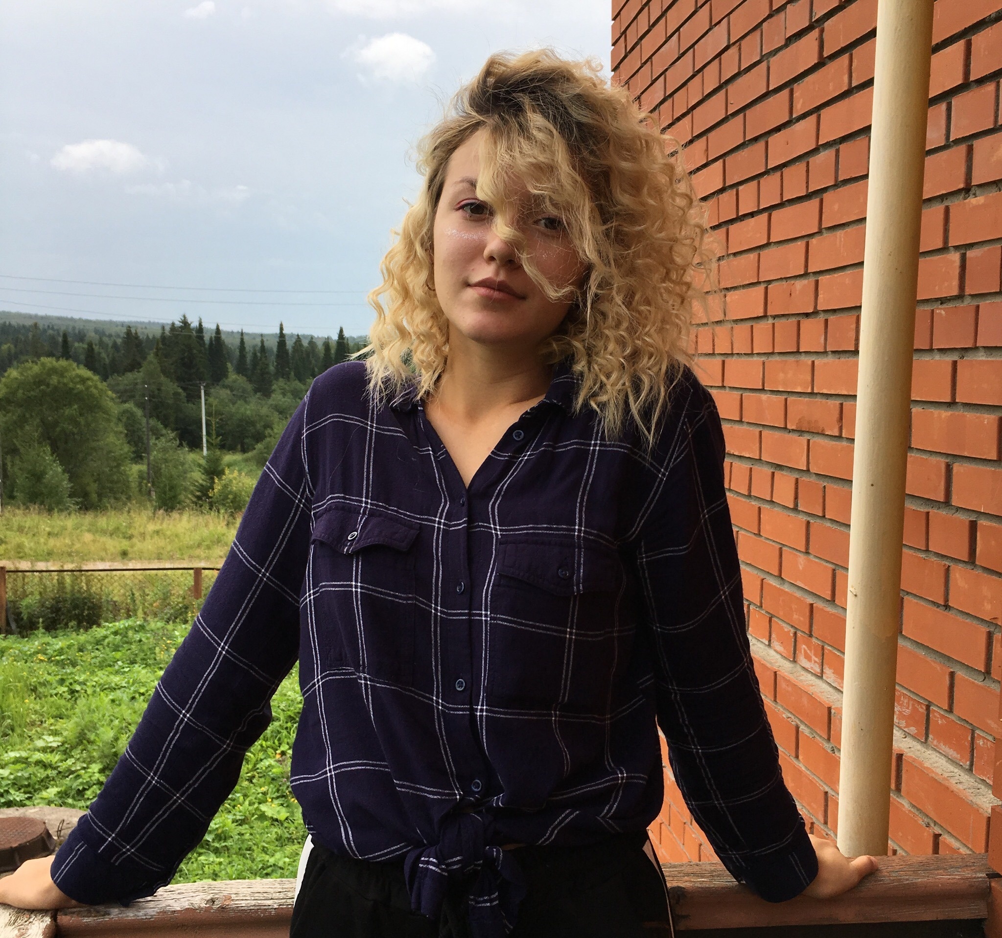 Марина привлекальеная девушка из Белой калитвы цена от 3000 руб