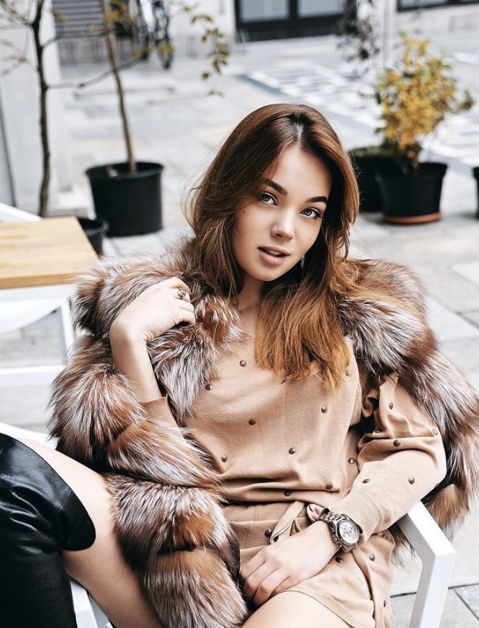 🎥 АЛЕВТИНА привлекальеная девушка из Белой калитвы цена от 7000 руб