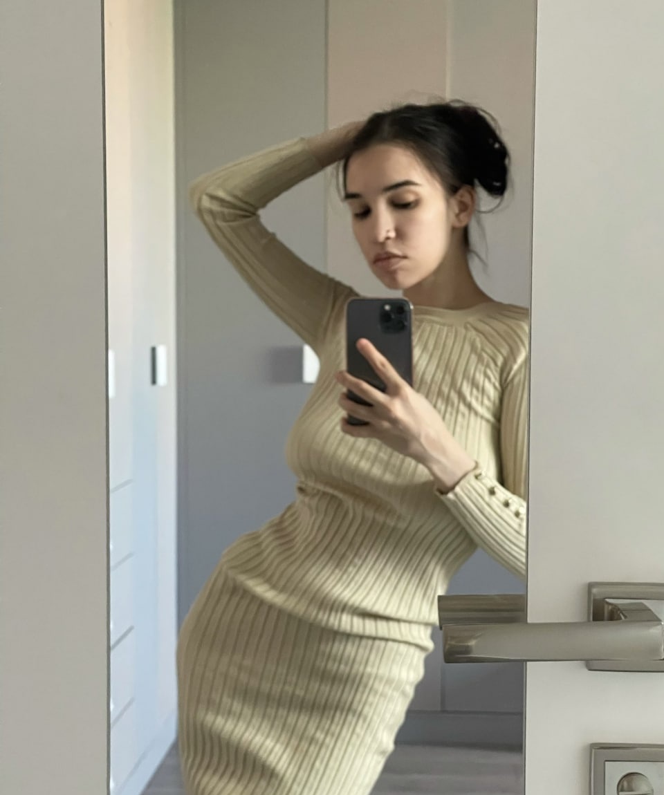 Юля привлекальеная девушка из Белой калитвы цена от 3500 руб