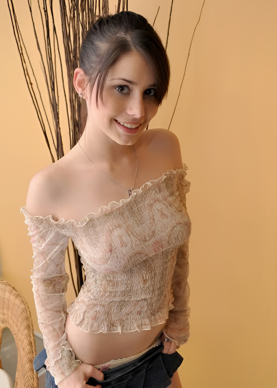 Елена привлекательная девушка из Белой калитвы цена от 3000 руб