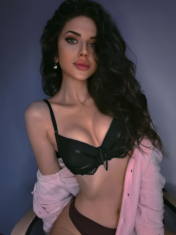 Галина привлекательная девушка из Белой калитвы цена от 3000 руб