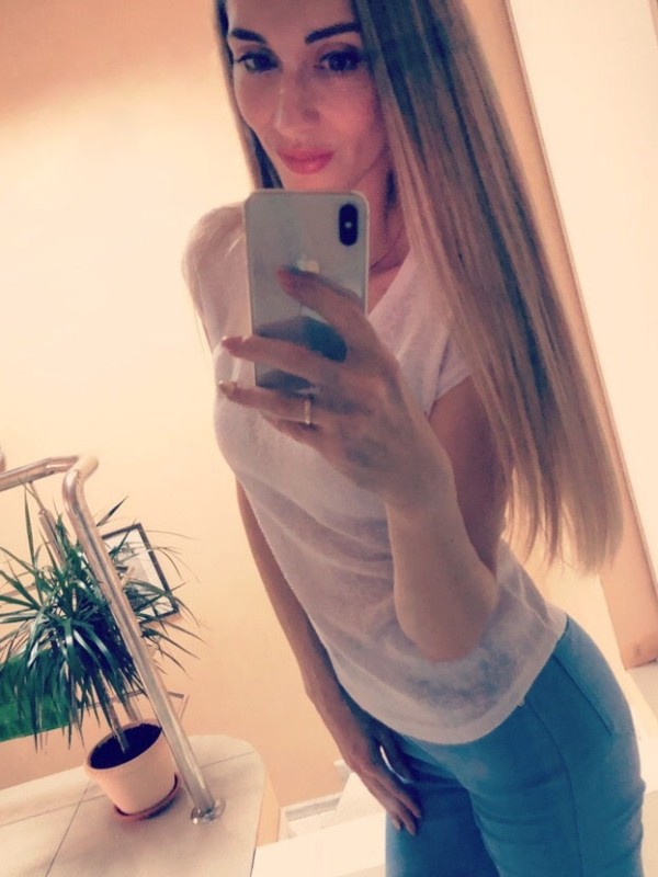 Тони привлекательная девушка из Белой калитвы цена от 3500 руб