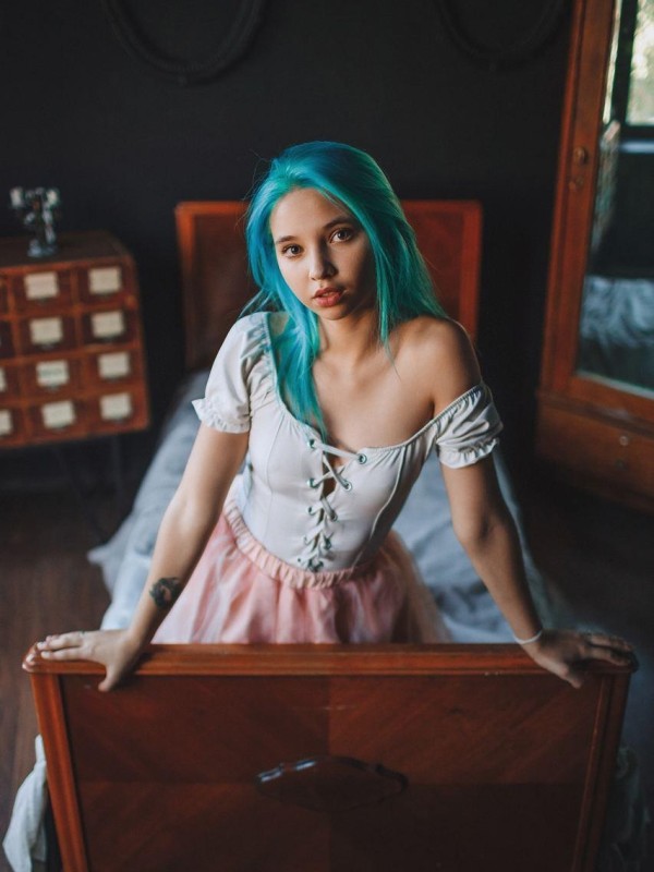 Юля привлекательная девушка из Белой калитвы цена от 5000 руб